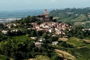 Casa indipendente in collina
