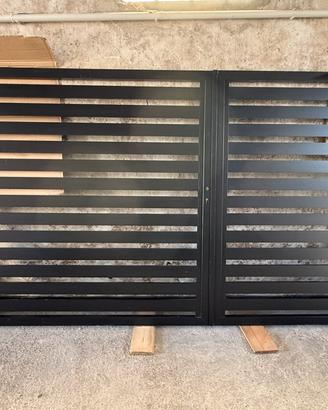 Cancello in ferro e alluminio come nuovo