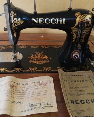 macchina da cucire vintage 