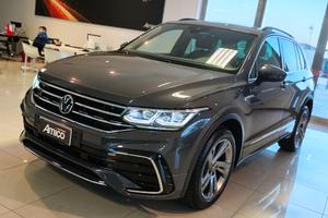 VOLKSWAGEN Tiguan 2.0 TDI R-Line Solo 68.000km 4
