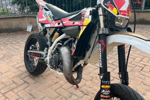 Husqvarna SM 125