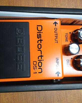 DISTORSORE CHITARRA.BOSS DS-1-
