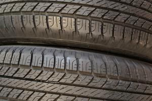 235/70/16 106H 4 pneumatici estive 