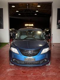 Lancia Ypsilon 1.0 FireFly 5 porte S&S Hybrid Albe