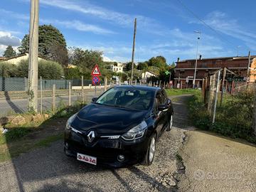 Renault Clio 0.9 TCe 12V 90CV Start&Stop 5 porte E