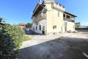 Appartamento di 90 m² con 3 locali a Artena