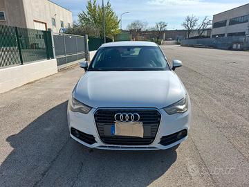 Audi A1  1.6 TDI anno 2013