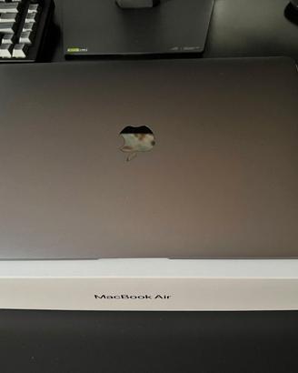 MacBook Air 13” M1 16GB RAM 512GB