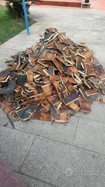 Regalasi tavole di legno di recupero