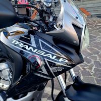 Honda Transalp 700