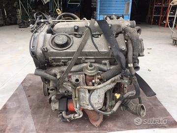 Motore Alfa Romeo 146 2000 1900cc JTD AR32302