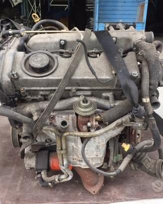 Motore Alfa Romeo 146 2000 1900cc JTD AR32302