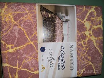 trapuntini matrimoniale,stile marmorizzato,€10