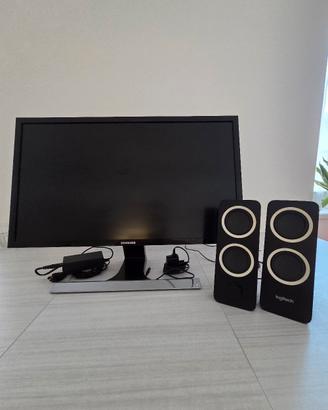 Schermo Samsung UHD 4K + casse  audio 