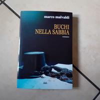 buchi nella sabbia di Marco Malvaldi 