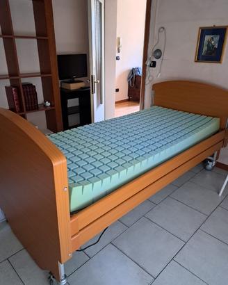 Letto degenza elettrico