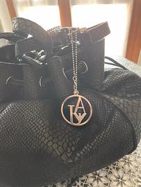 Borsa Armani Jeans nera pitonata –originale
