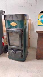 Stufa a legna Nordica