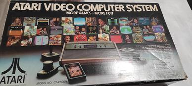 Console  VINTAGE Atari CX2600A, controller giochi