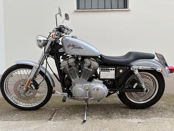Harley Davidson Sporster 883