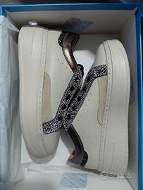 Sneakers Keys