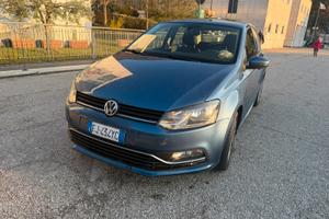 Volkswagen Polo Highline DSG 1.4 TDI 90CV
