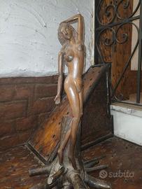Scultura artigianale in legno . Anni 80