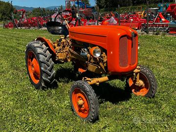 Trattore FIAT 211 R
