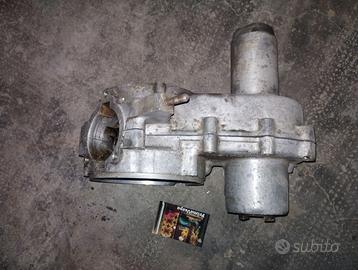 coppia di carter motore piaggio struzzo vl3m 150