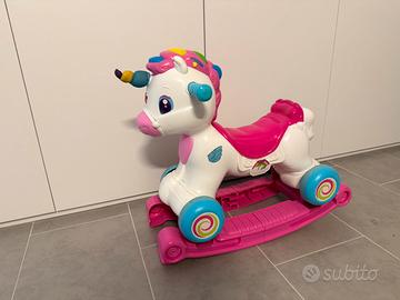 Cavallo a dondolo e su ruote Clementoni