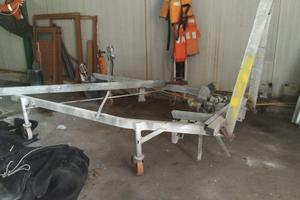 Carrello da cantiere/rimessaggio per barca zincato