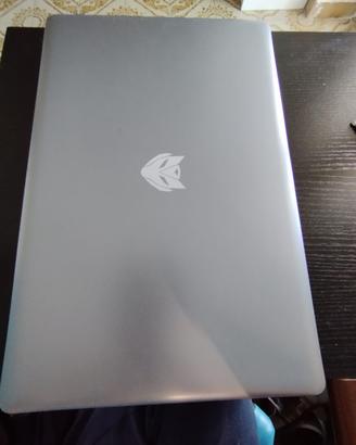 Laptop BMAX S14 8GB RAM 512GB SSD WINDOWS 11 PRO