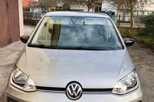 Volkswagen up a metano