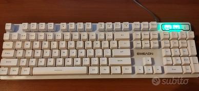 tastiera PC bianca 