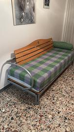 Divano letto matrimoniale