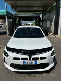 Lancia Ypsilon hibrid