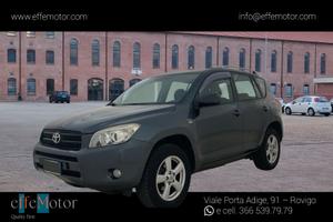 Toyota RAV 4 RAV4 2.2 D-4D 136 CV SOL