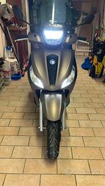 Piaggio Medley 125