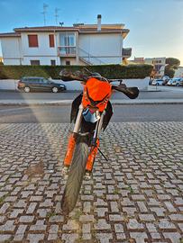Ktm smc 625 patente A2