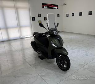 Piaggio Beverly 300 ABS - ASR DEEP BLACK