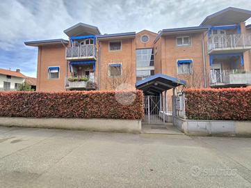 3 LOCALI A MONTANARO