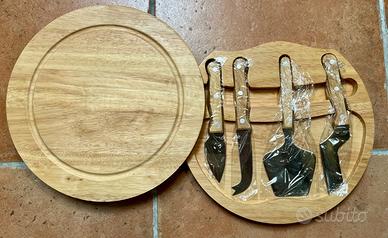 Tagliere con set coltelli da formaggio