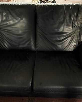 Divano letto in pelle