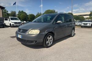 Volkswagen Touran 2.0 tdi Trendline 140cv