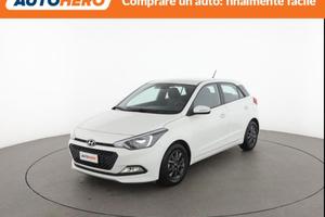 HYUNDAI i20 1.2 84 CV 5 porte Blackline