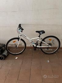 Bicicletta ragazza