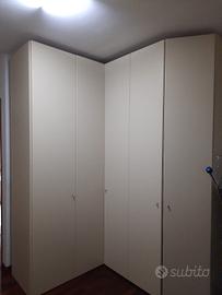 armadio ad angolo 