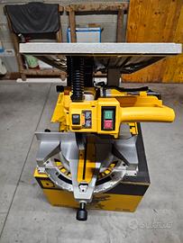 Troncatrice Dewalt