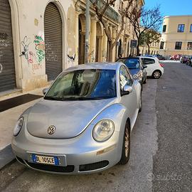 VOLKSWAGEN New Beetle - 2007