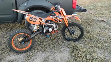 Pit bike 125